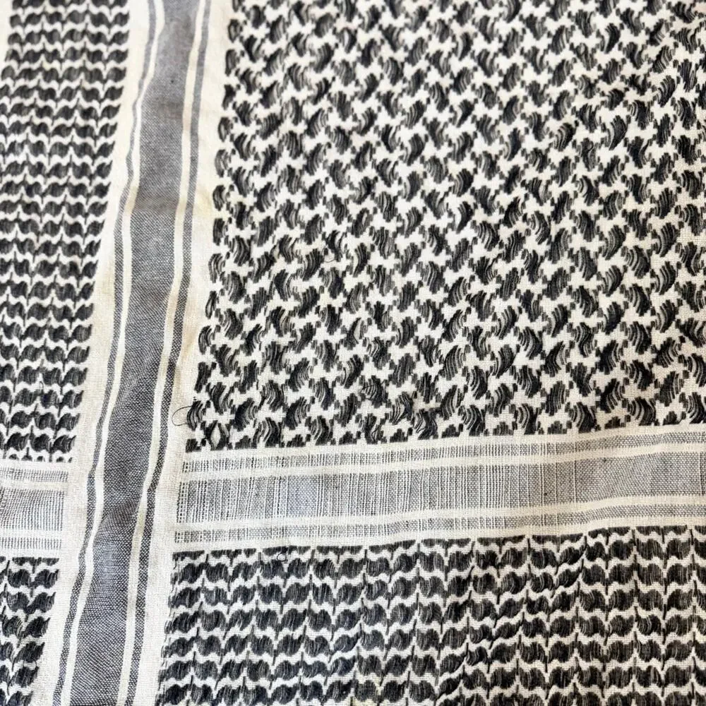 hand knit square scarf vintage old money quiet luxury accessories black cream
